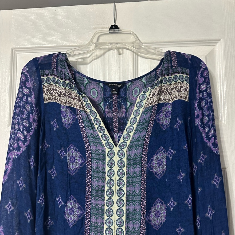 Lucky Brand Medallion Print Casual Shirt - Picture 2 of 15